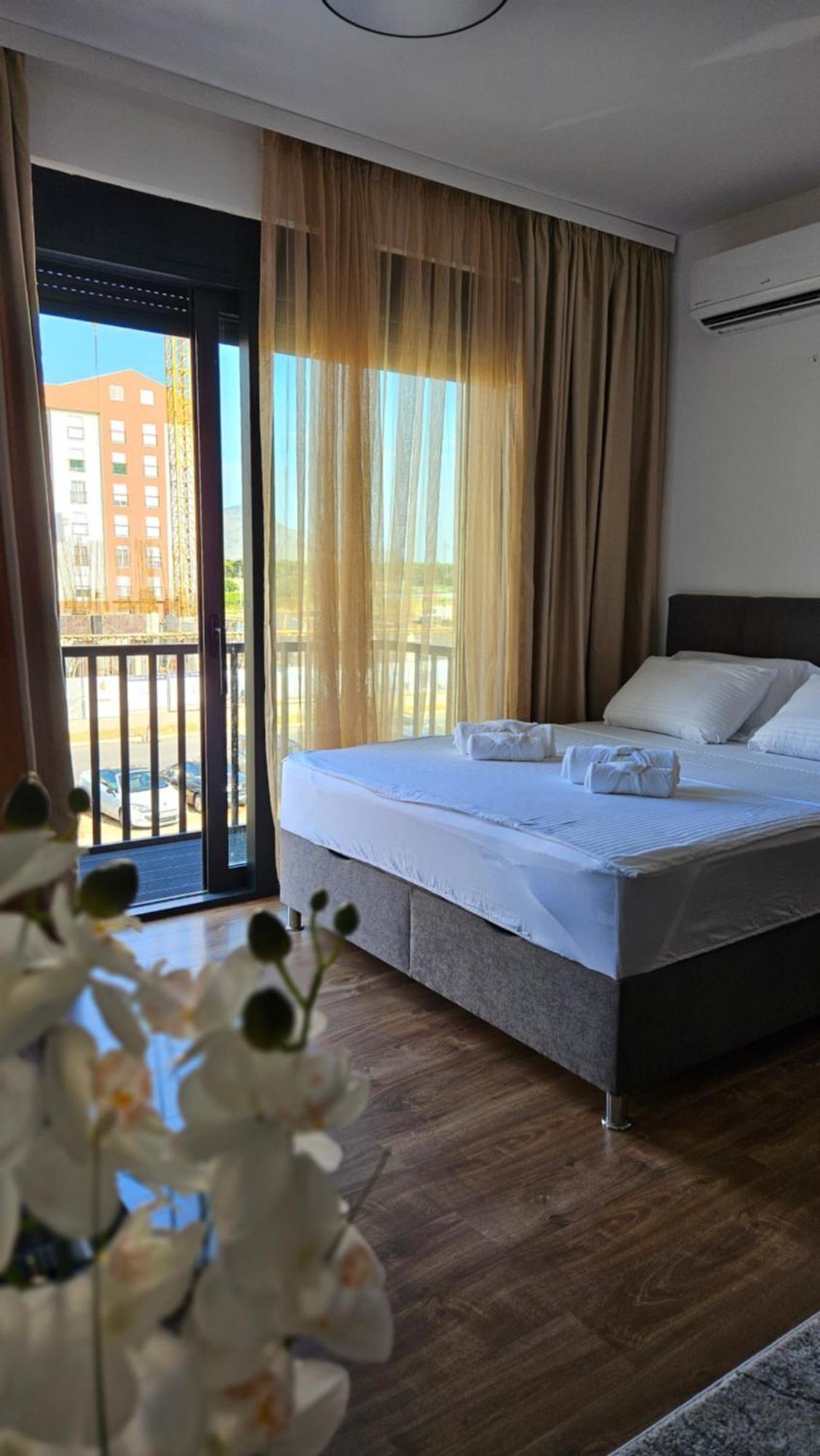 Podgorica Apartments Planet Exterior photo